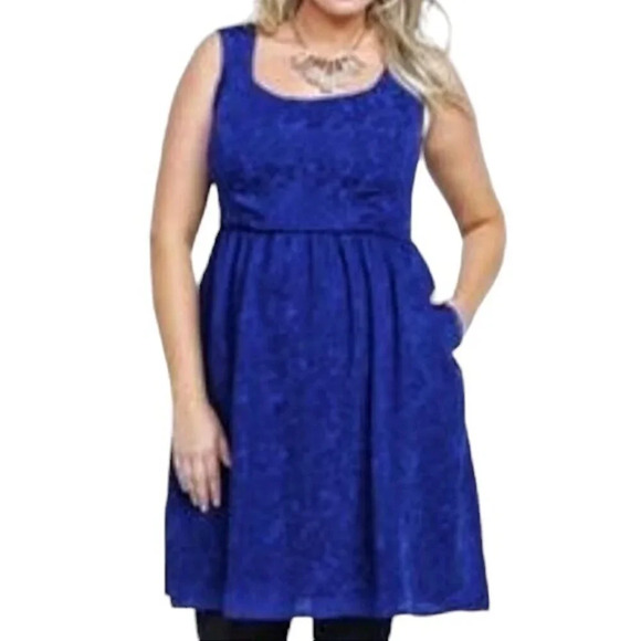Torrid Blue Floral Keyhole Back Sleeveless Dress - Picture 1 of 8